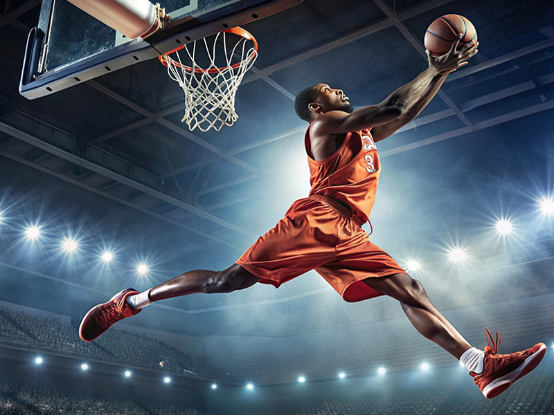 打个这比赛还不是洒洒水！霍华德在BIG3联赛化身全能中锋！